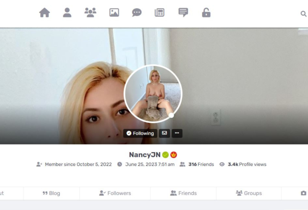 NancyJN (Social Media)